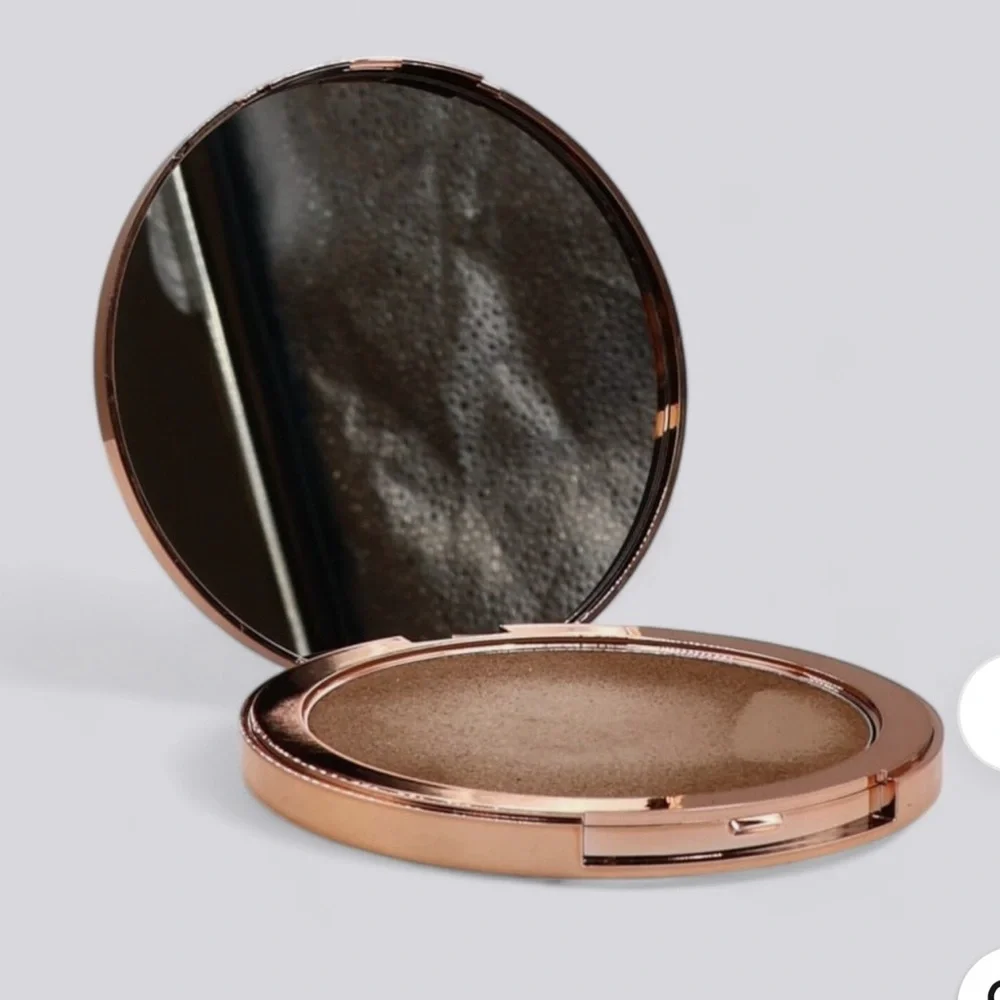 Elaluz by Camila Coelho Cream Bronzer Born in Rio Samba 0.62 oz